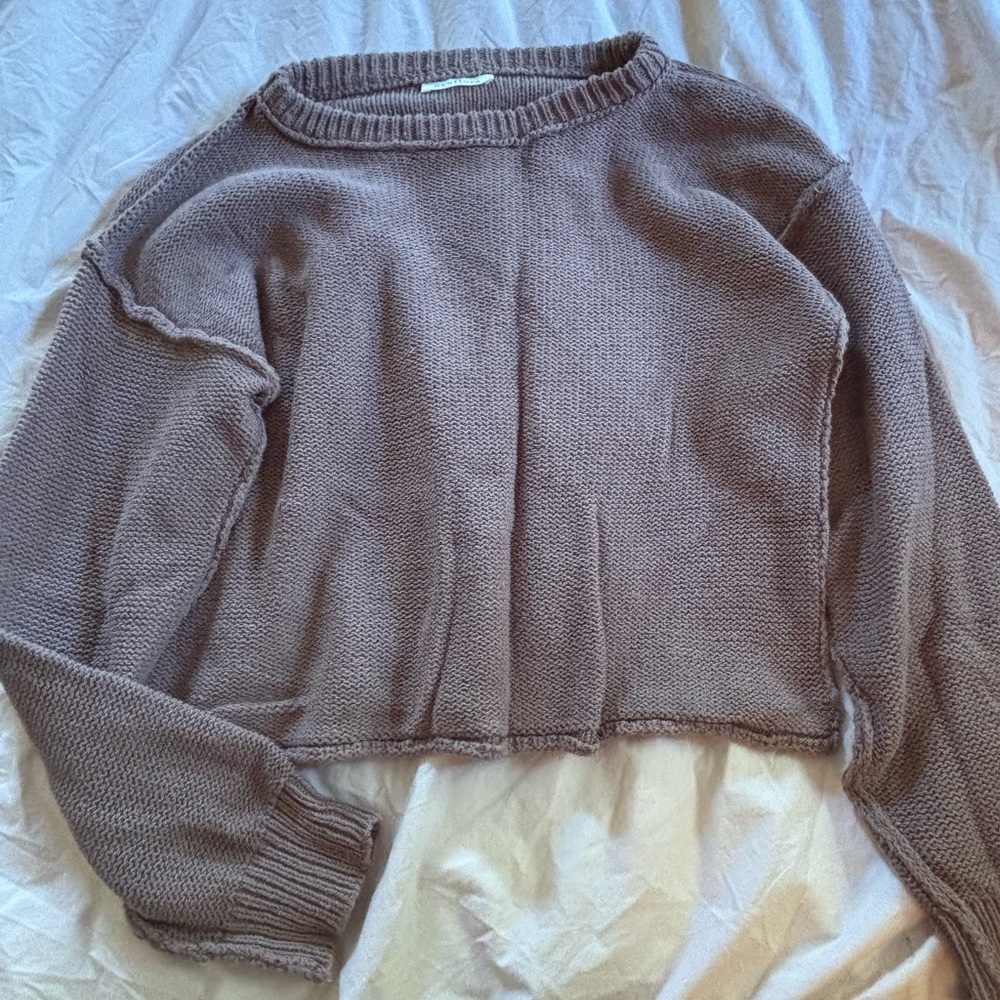 Neuflora Women's Sweater in Taupe